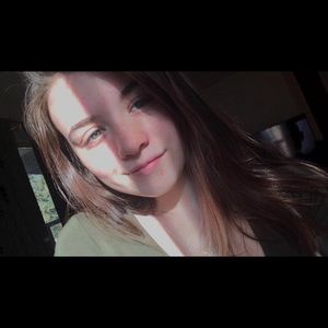 Meet your Posher, Alana